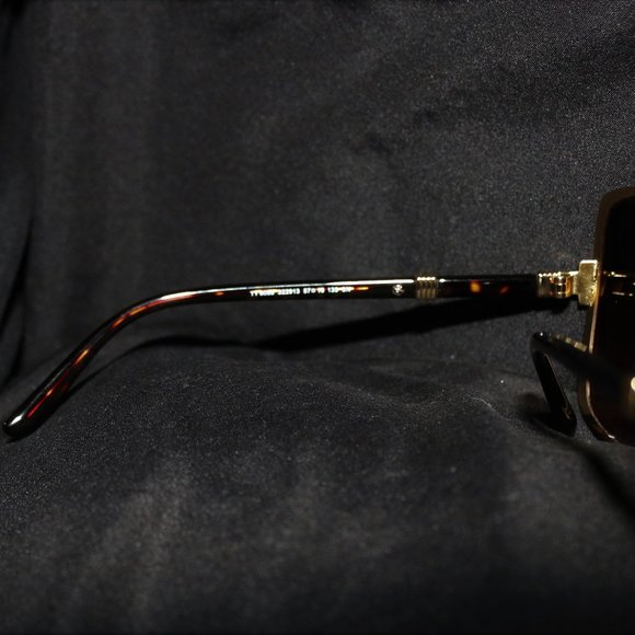 Tory Burch Sunglasses main image 4
